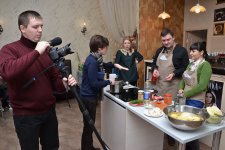 Знімальна група каналу "Кіровоград" у роботі
